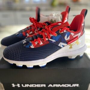 Boys under armour baseball cleats